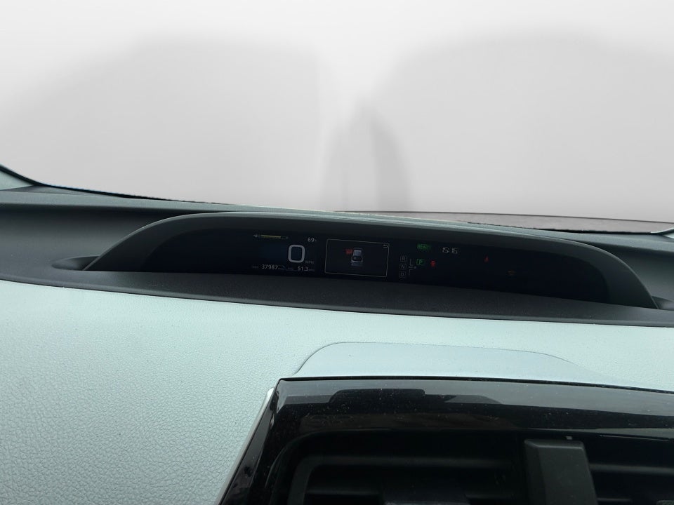 2017 Toyota Prius Three Touring