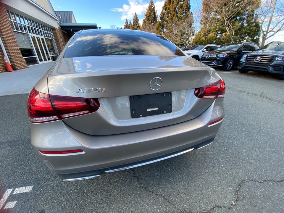 2020 Mercedes-Benz A 220 A 220