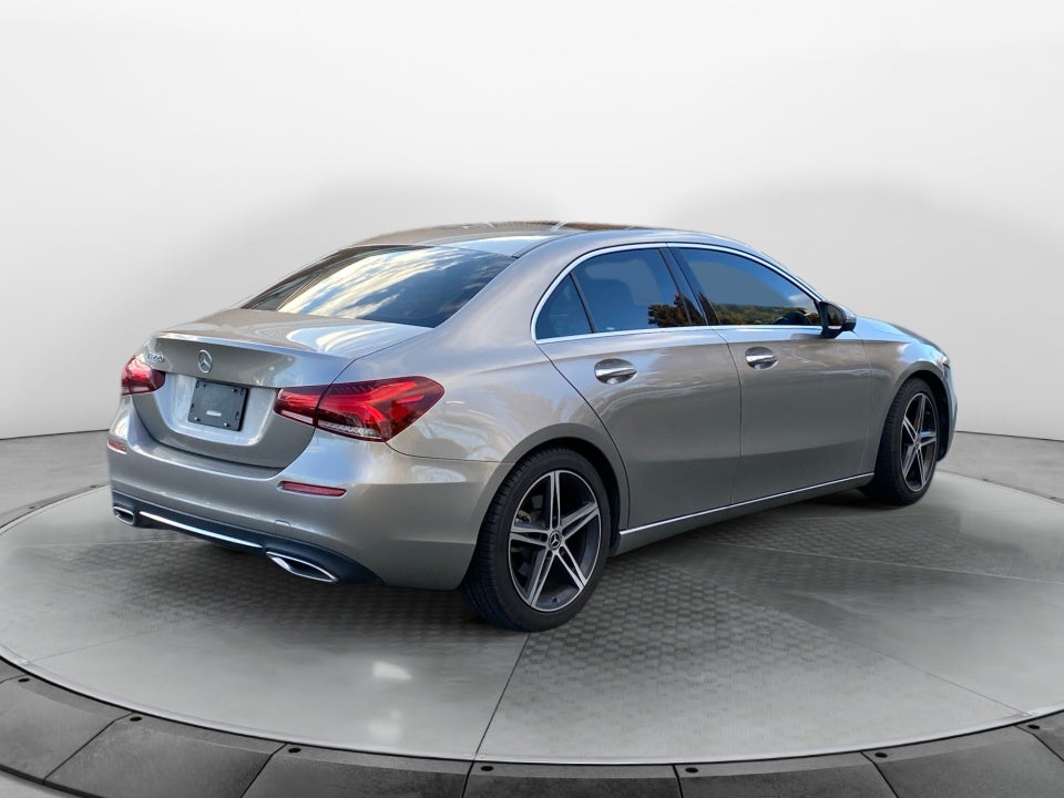 2020 Mercedes-Benz A 220 A 220