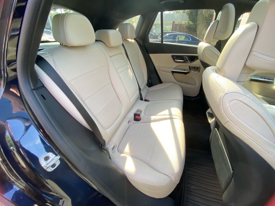 2024 Mercedes-Benz GLC 300 GLC 300