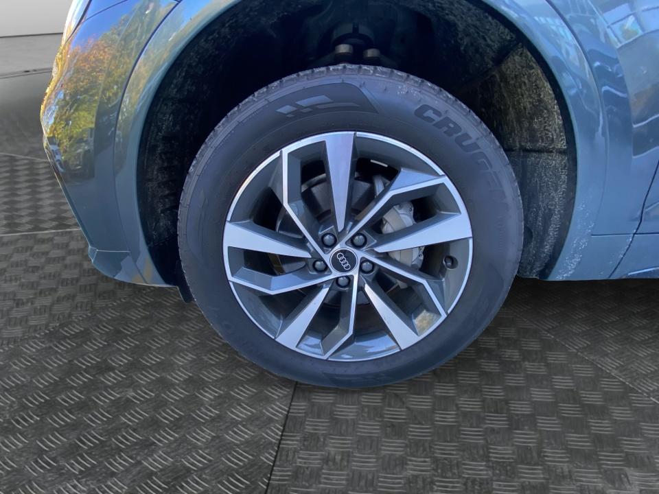2024 Audi Q5 S line Premium
