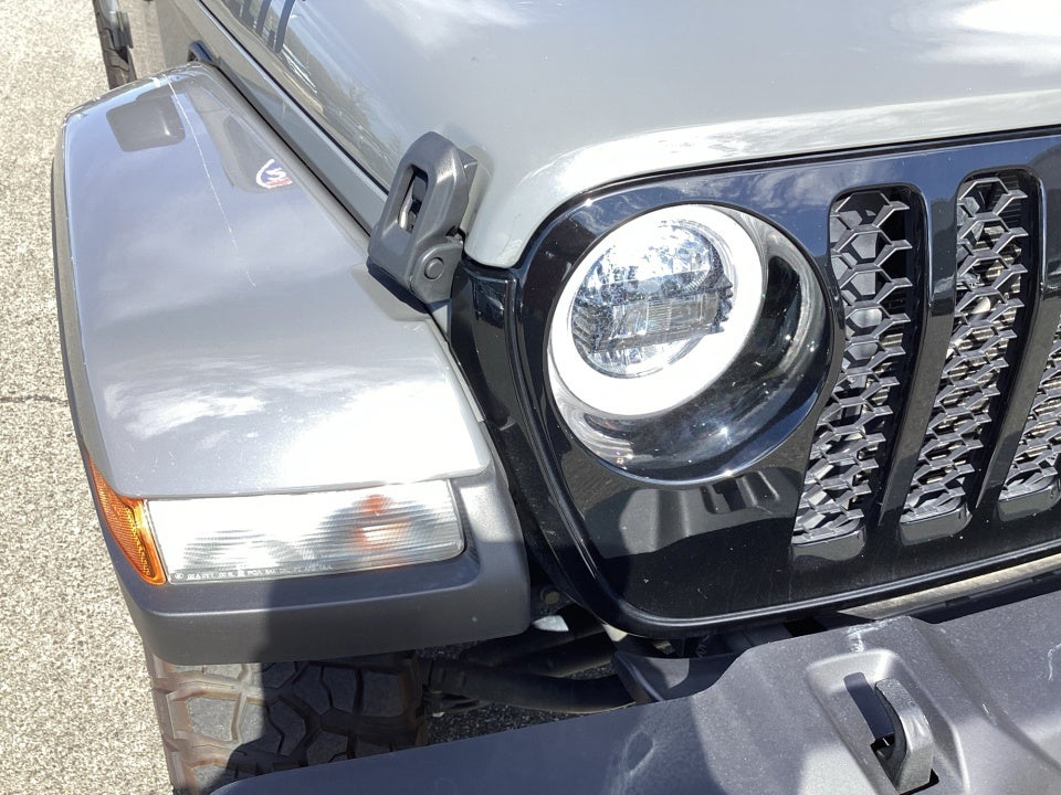 2021 Jeep Gladiator Willys 4x4