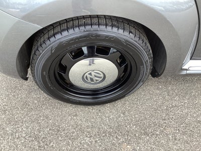 2013 Volkswagen Beetle Convertible 2.5L