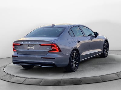 2024 Volvo S60 Recharge Plug-In Hybrid T8 Plus Dark Theme
