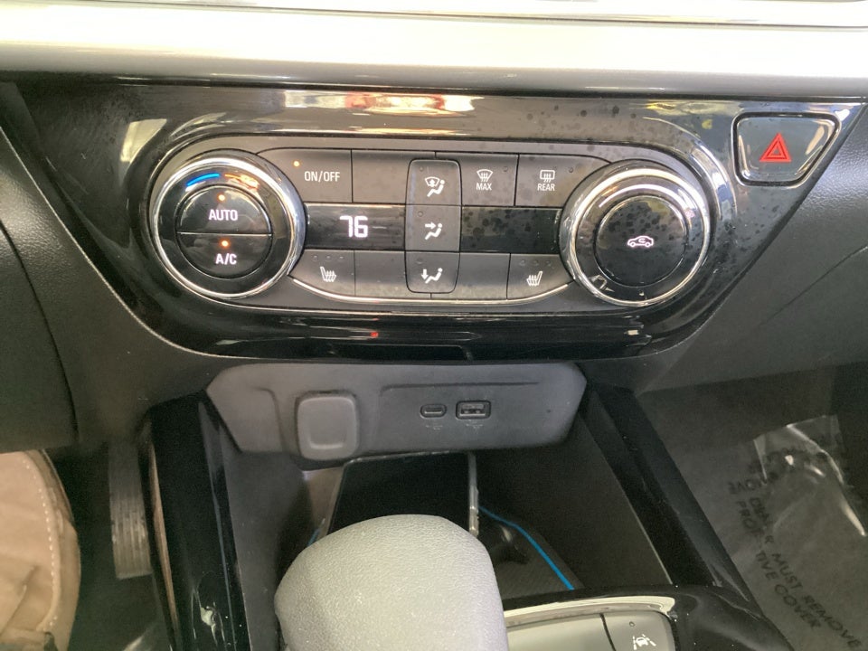 2024 Chevrolet Trax FWD LT