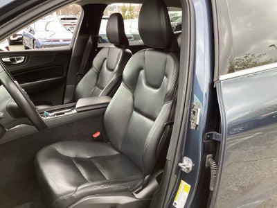 2019 Volvo XC60 T6 Momentum