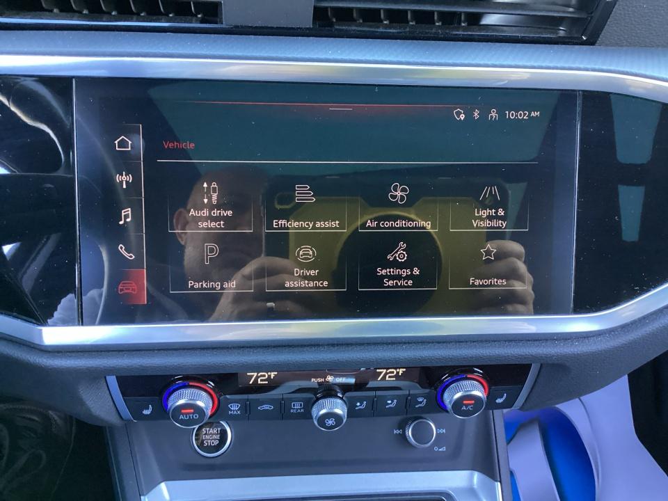 2023 Audi Q3 Premium