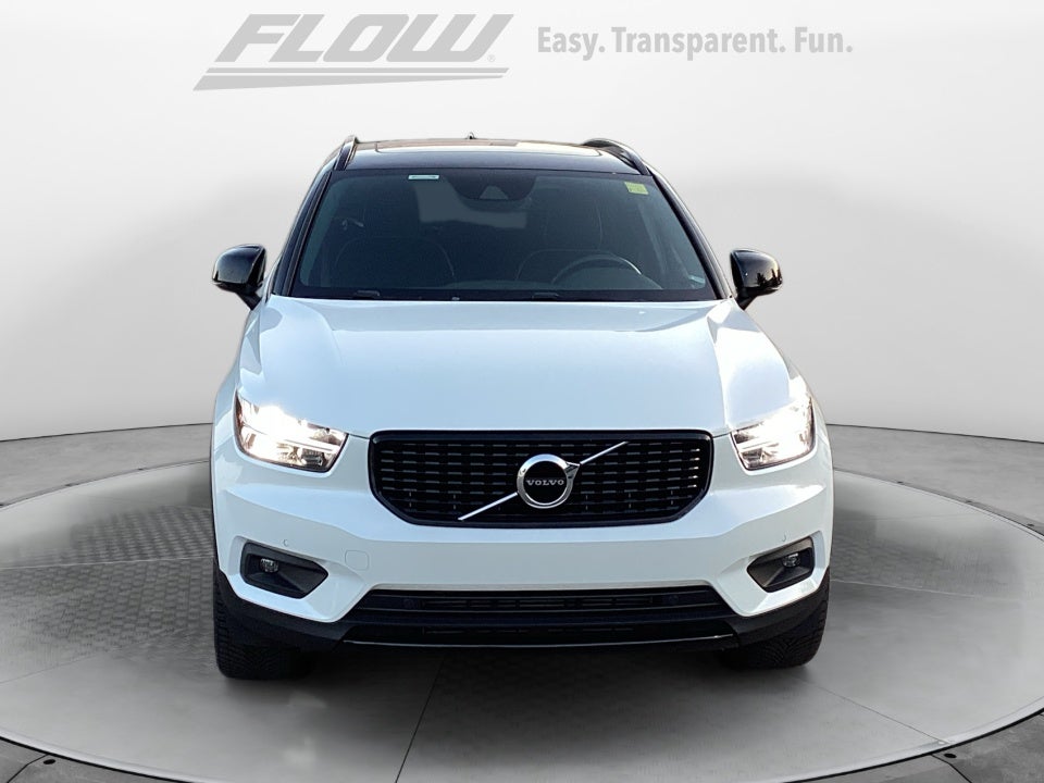 2020 Volvo XC40 T5 R-Design