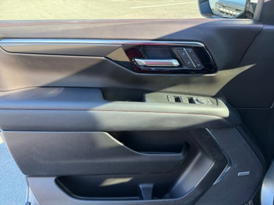 2025 Chevrolet Tahoe 4WD RST