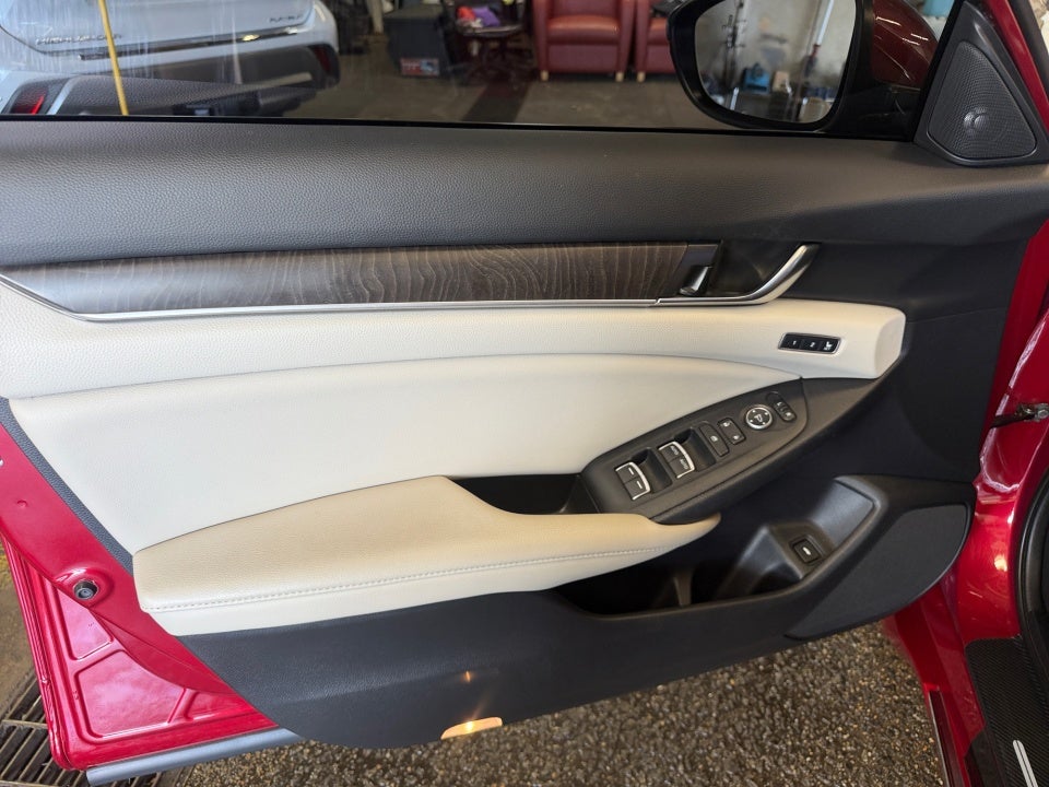 2022 Honda Accord Touring