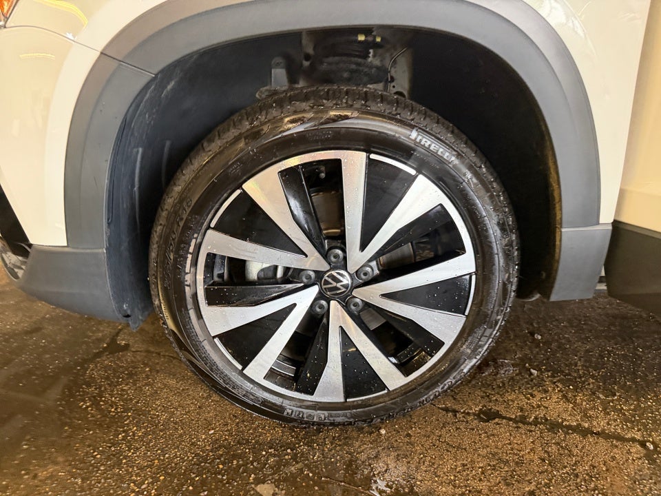 2023 Volkswagen Taos SE