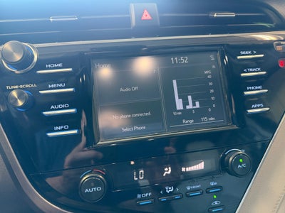 2018 Toyota Camry SE