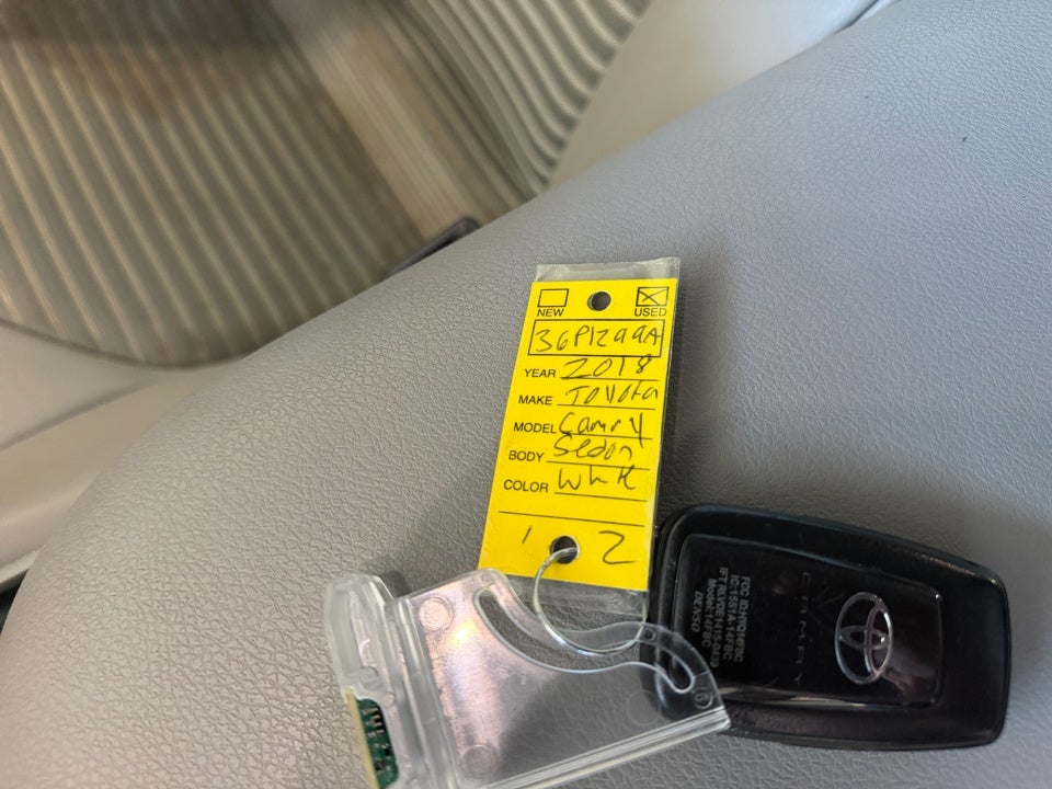 2018 Toyota Camry SE