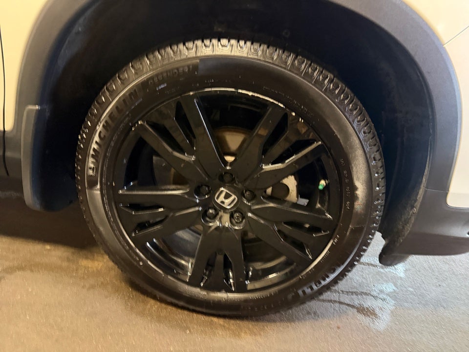 2021 Honda Pilot AWD Black Edition