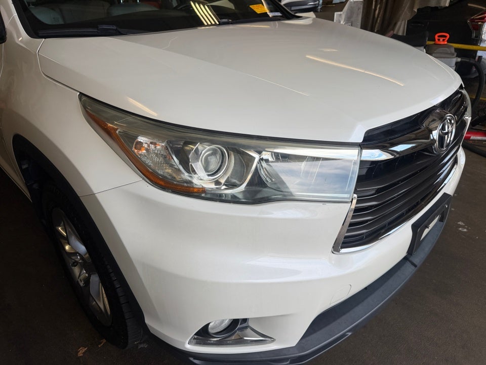2015 Toyota Highlander Limited
