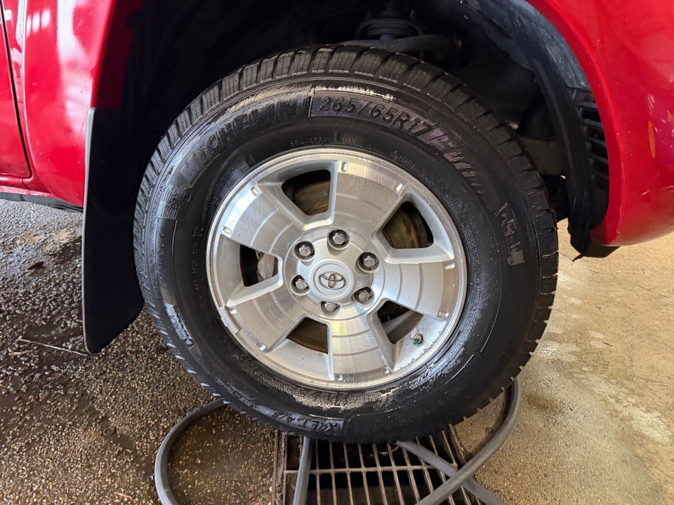 2009 Toyota Tacoma Base V6