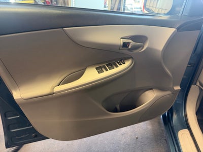 2012 Toyota Corolla LE