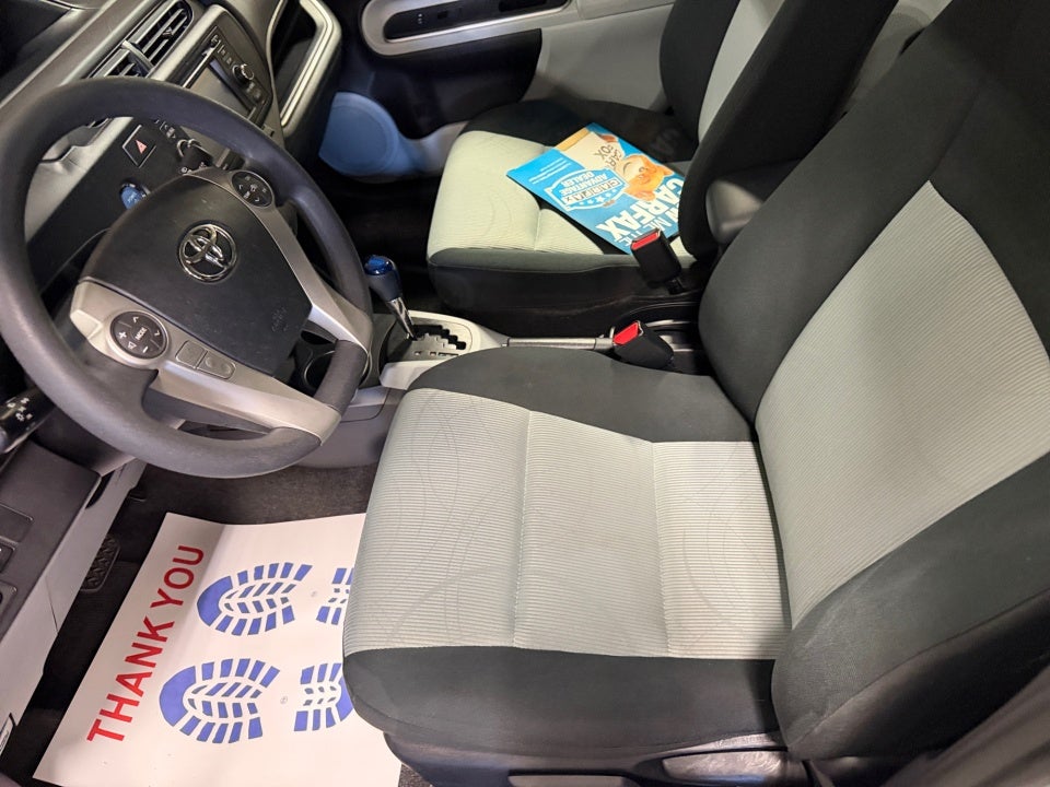 2014 Toyota Prius c Three