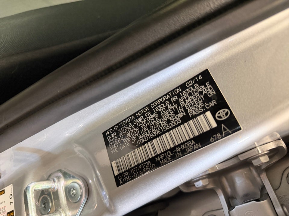 2014 Toyota Prius c Three