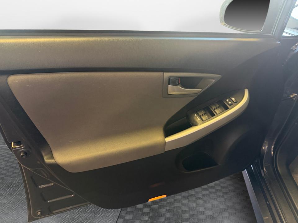 2014 Toyota Prius One