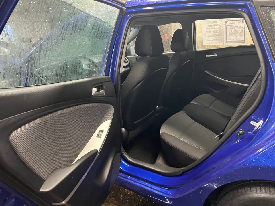 2013 Hyundai Accent GS