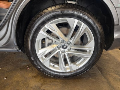 2021 Audi Q7 Premium Plus 45 TFSI quattro Tiptronic