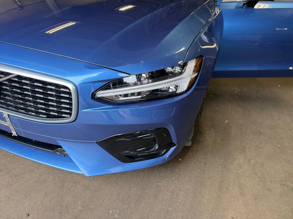 2018 Volvo V90 T5 R-Design