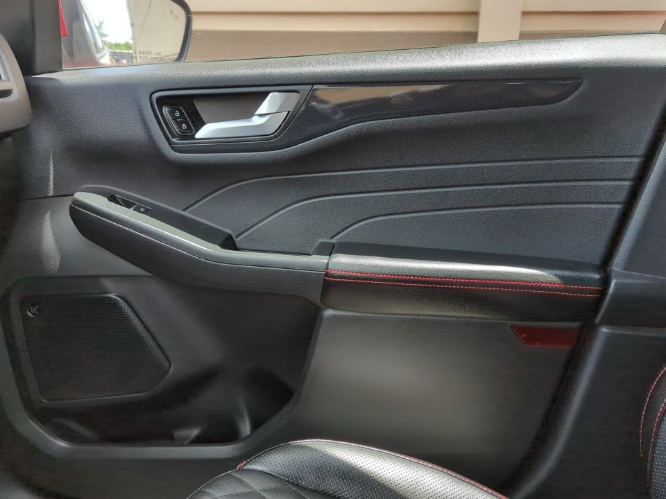 2024 Ford Escape ST-Line Elite