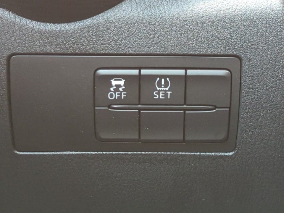 2019 Toyota Yaris Sedan LE