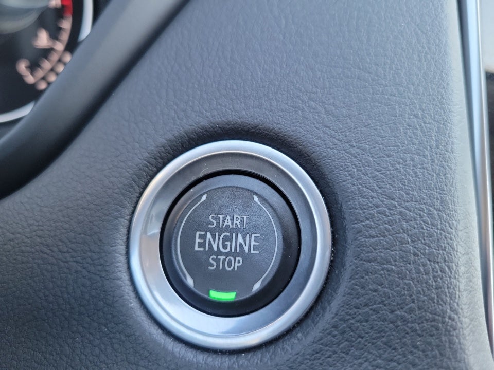 2023 Cadillac XT4 FWD Luxury