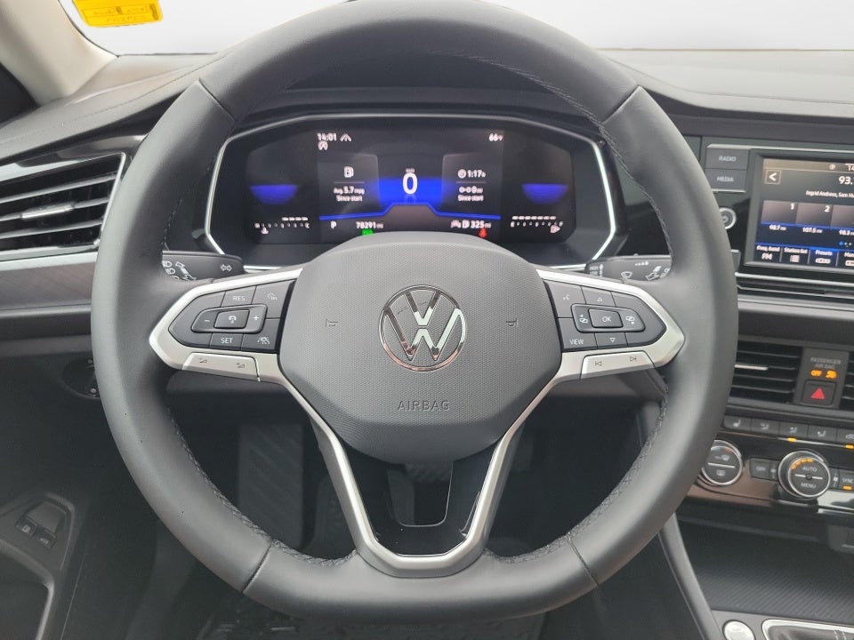 2023 Volkswagen Jetta SE