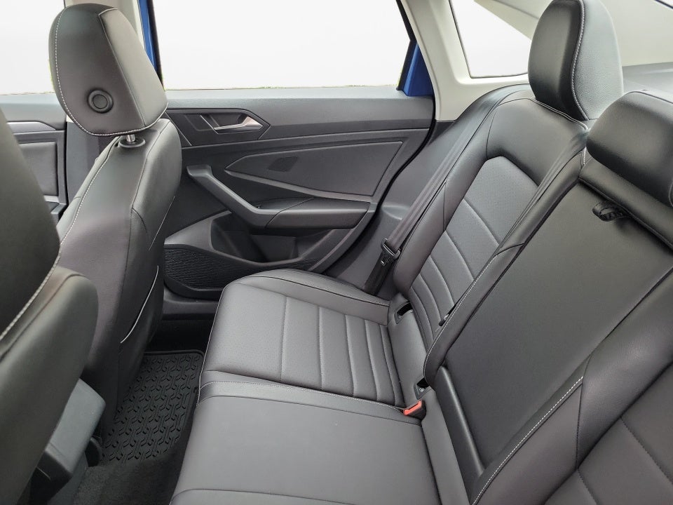 2023 Volkswagen Jetta SE