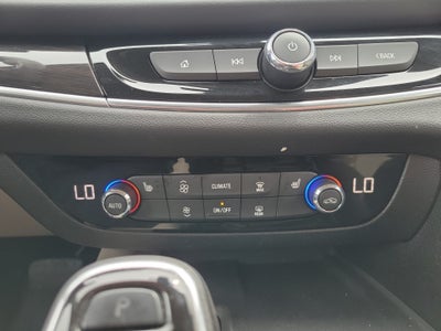 2019 Buick Enclave AWD Essence