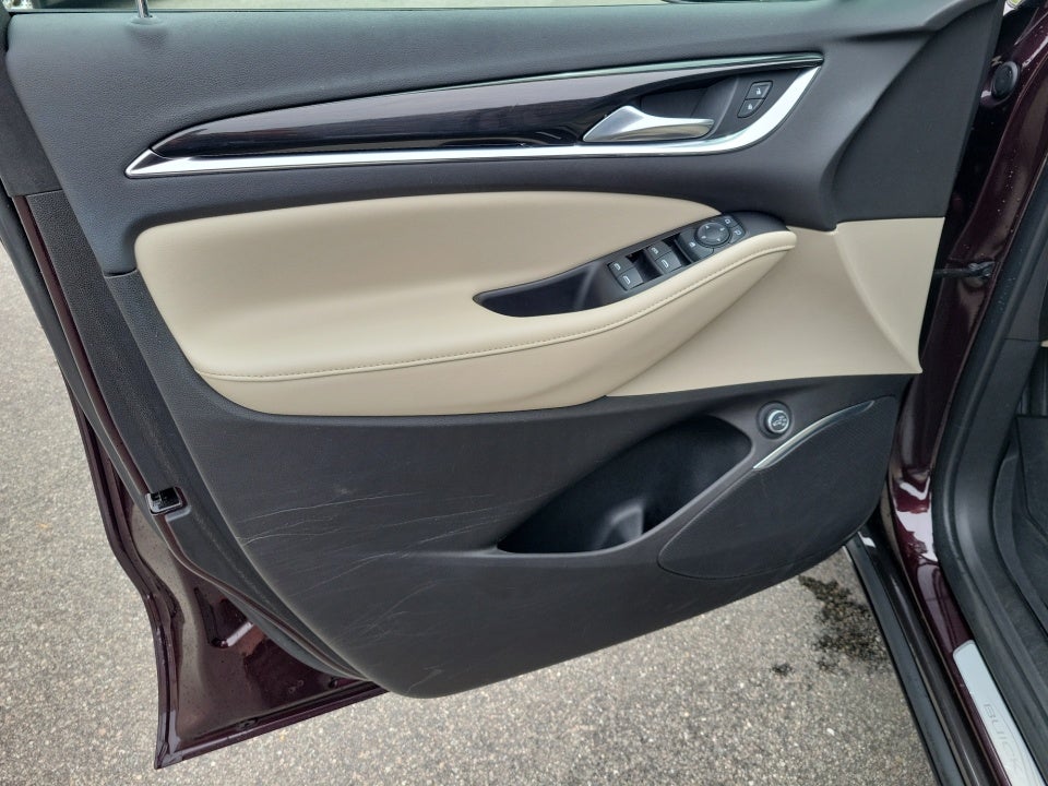 2019 Buick Enclave AWD Essence