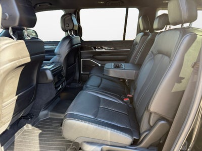 2022 Jeep Wagoneer Series III 4x4