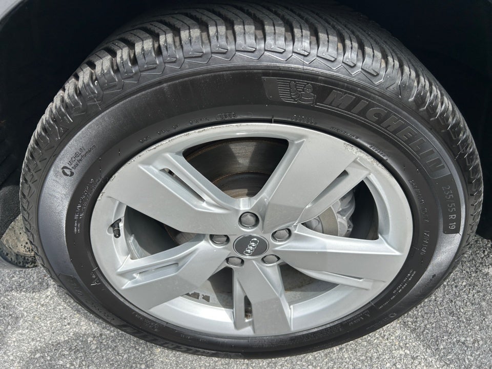 2019 Audi Q5 Premium Plus