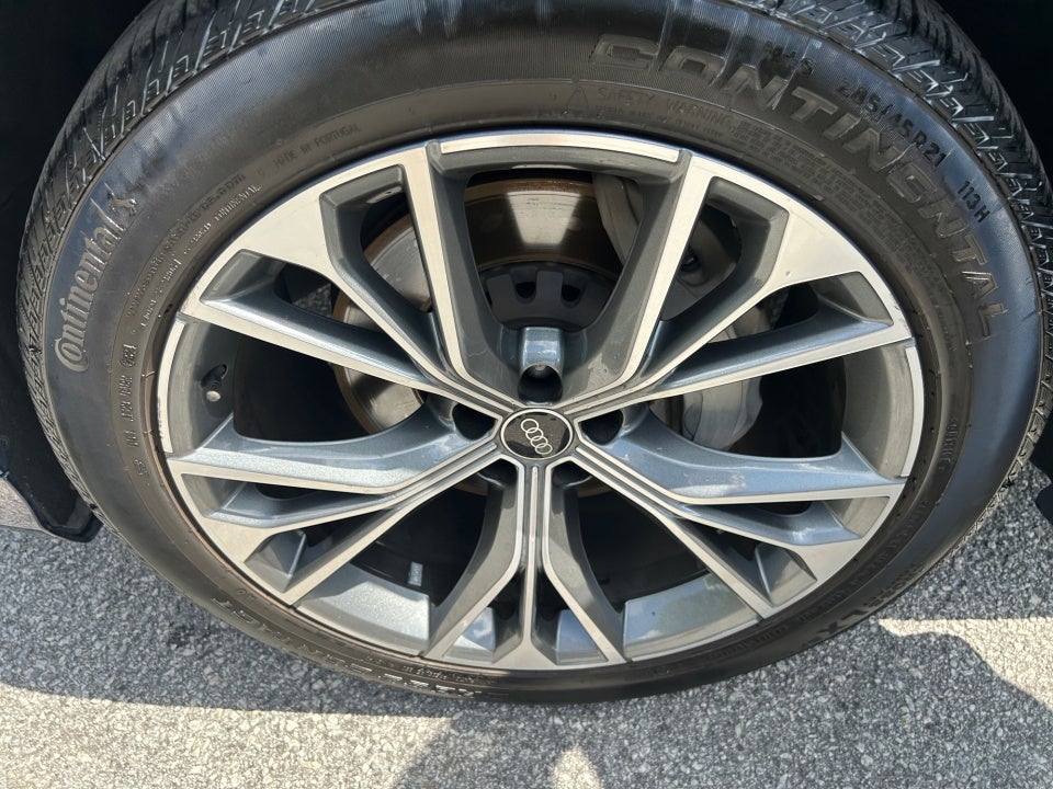 2021 Audi Q8 Premium Plus