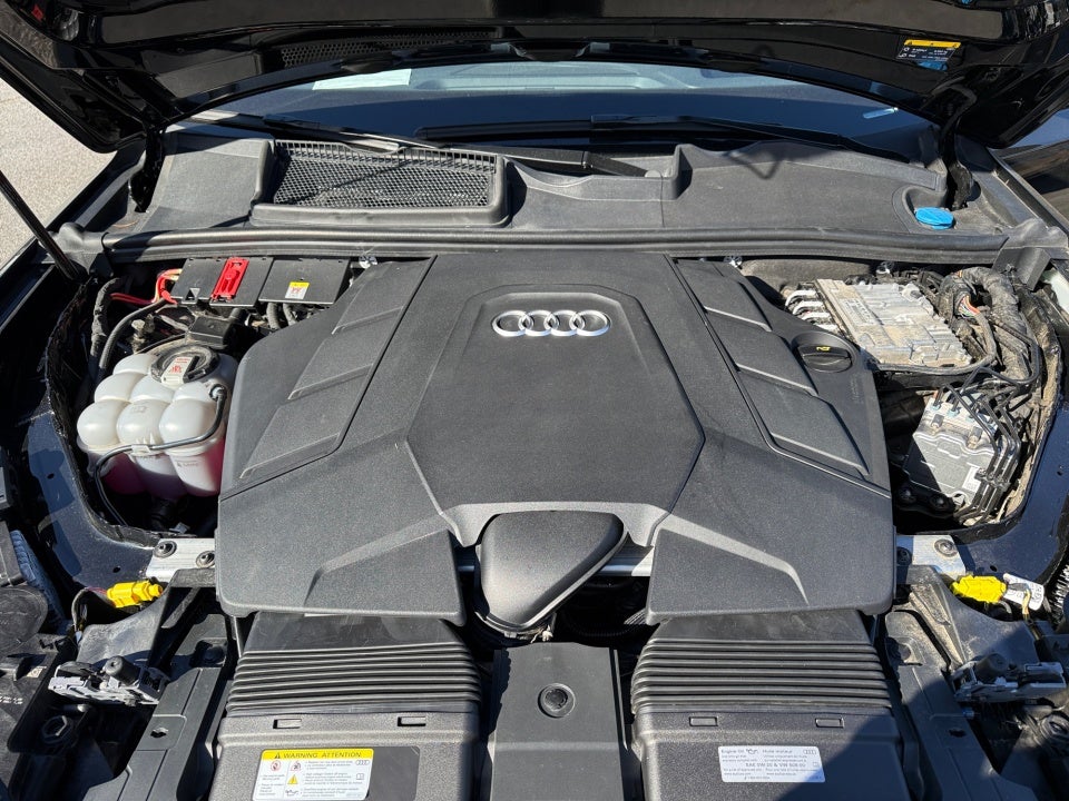 2024 Audi Q7 Prestige 55 TFSI quattro Tiptronic