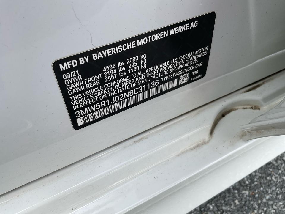 2022 BMW 330i 330i