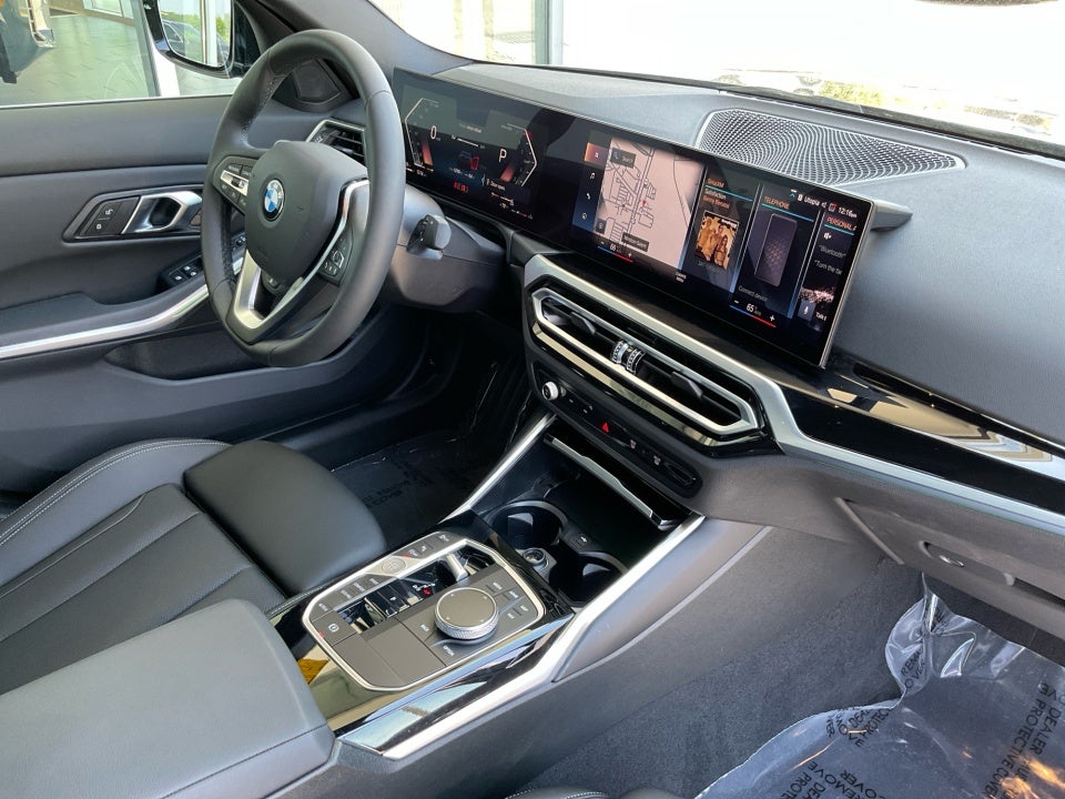 2024 BMW 330i xDrive