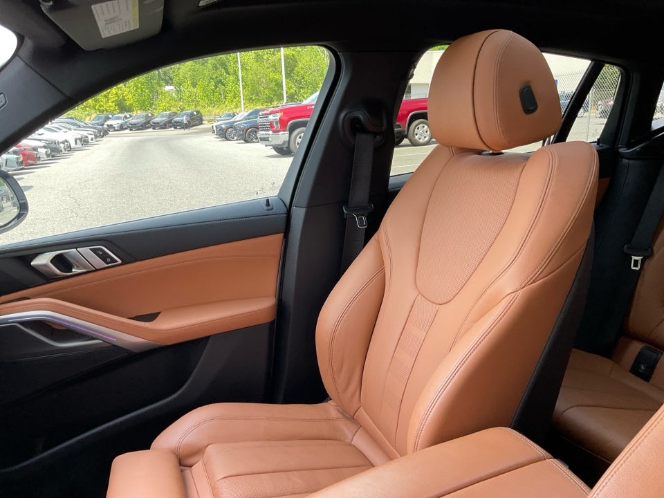2022 BMW X6 xDrive40i