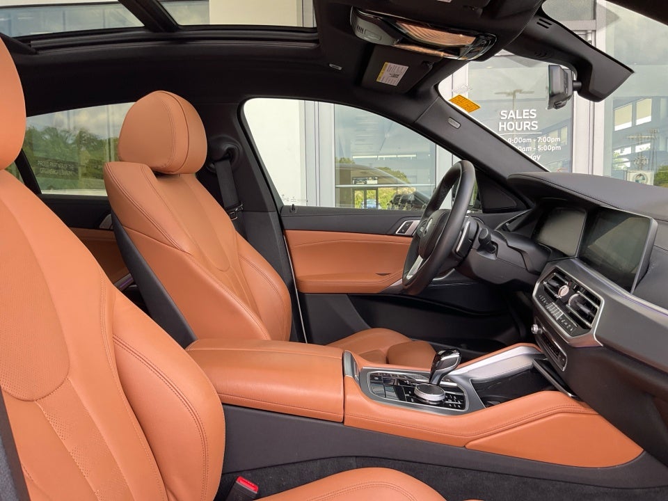 2022 BMW X6 xDrive40i