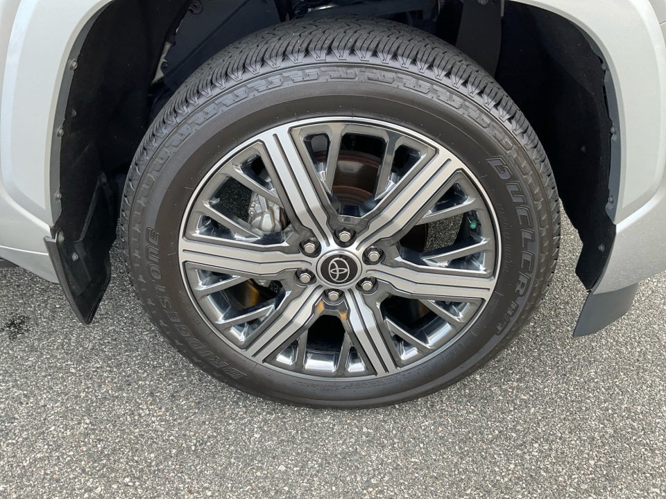 2023 Toyota Sequoia Capstone