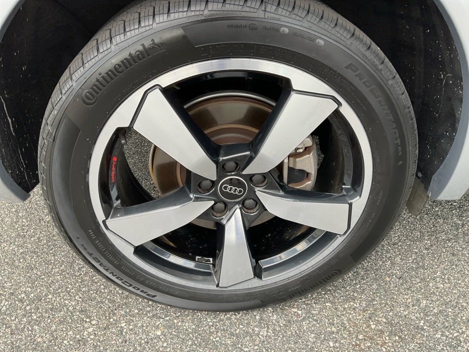 2023 Audi Q5 S line Premium Plus