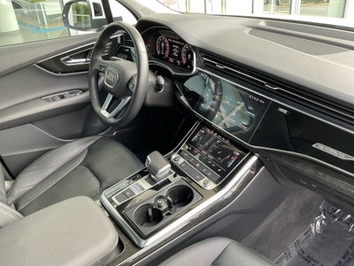 2022 Audi Q7 Premium Plus