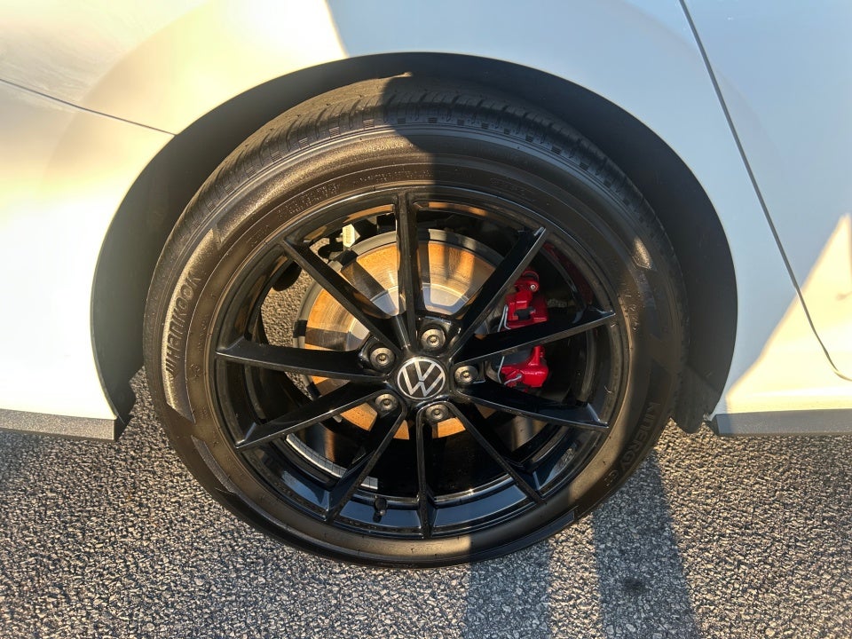 2025 Volkswagen Jetta GLI 2.0T Autobahn