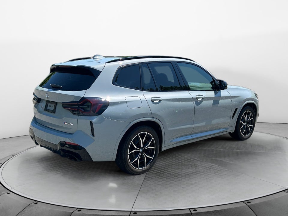 2023 BMW X3 M40i