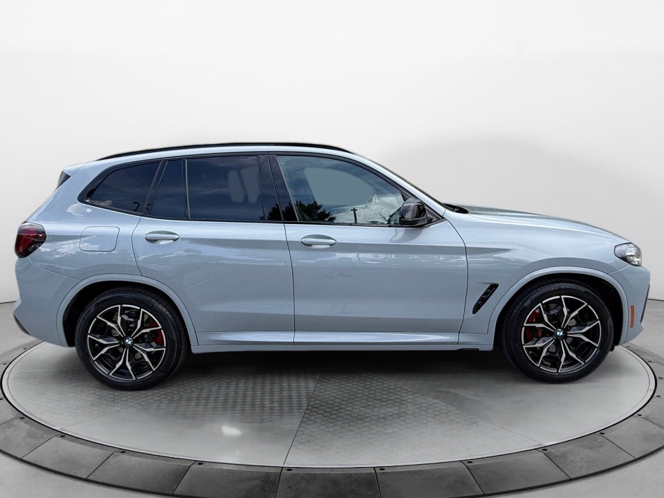 2023 BMW X3 M40i