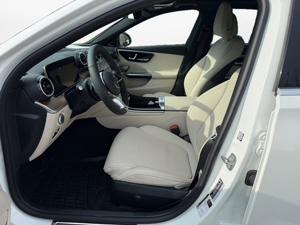 2024 Mercedes-Benz C 300 C 300