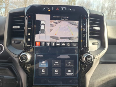 2024 RAM 3500 Tradesman Crew Cab 4x4 6'4" Box